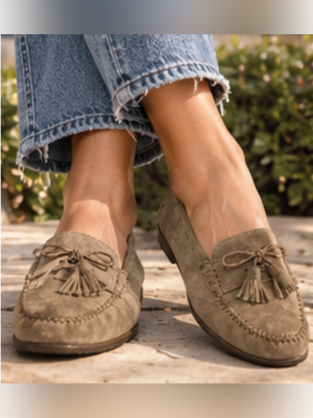 Salvatore Ferragamo Grey/Brown Suede Tasseled Loafers. Sz. 8 1/2